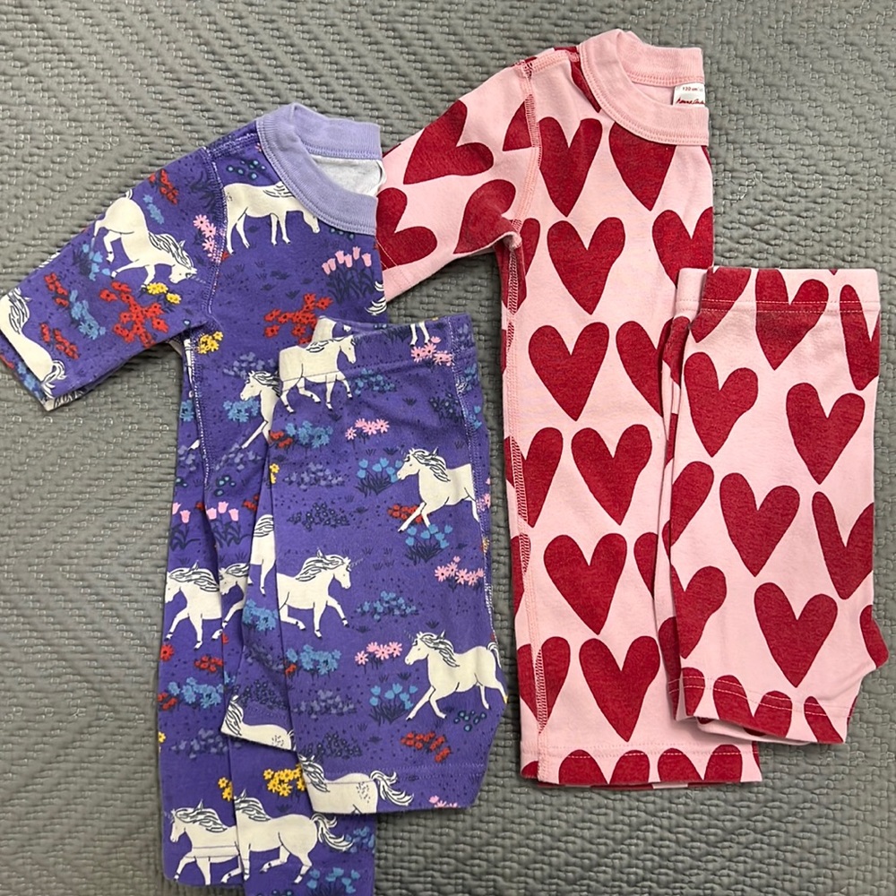 Hanna Anderson pajamas size 6-7, cm 120. Short sleeve and shorts